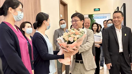 携爱鸢尾开，天使向未来——pp电子app官网健康集团表彰优秀护理集体及个人